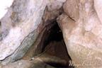 Пещера на Байкале